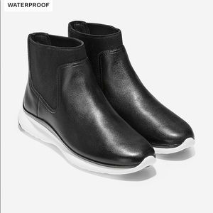New in box Cole Haan Zerogrand Chelsea Boot